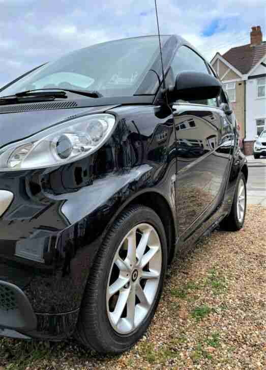 2013 Smart Fortwo 1.0 MHD Coupe Auto 2 DR Black, Sat Nav, PAS, 24,000 miles