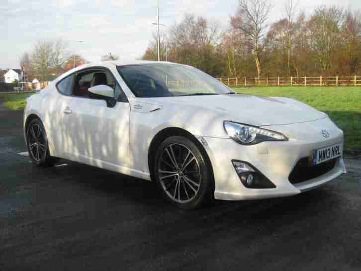2013 GT86 2.0 ( 201bhp ) AUTOMATIC AND