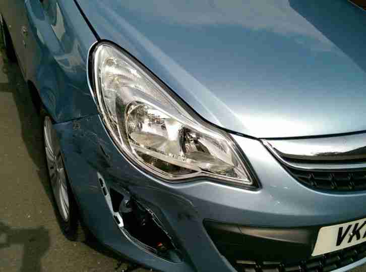 2013 Vauxhall Corsa 1.4 SE Auto 17K O/S/F Damaged Salvage HPi CLEAR