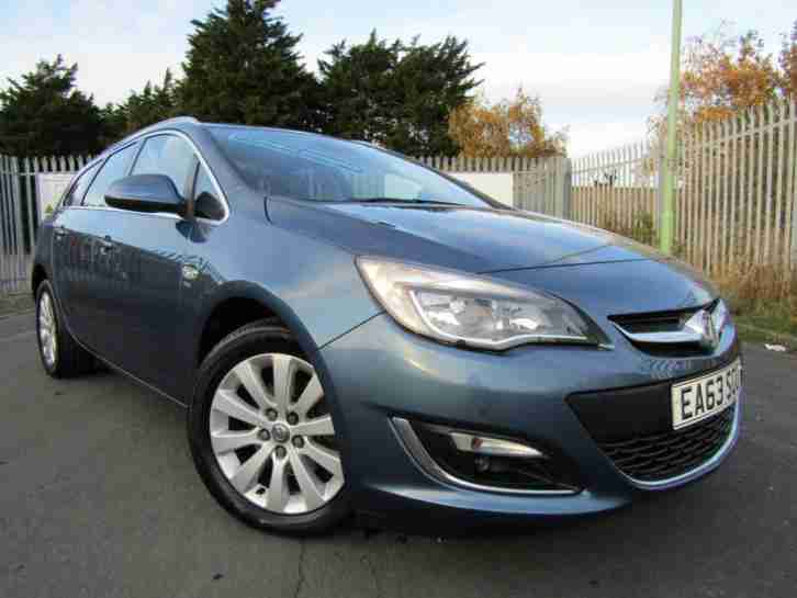 2013 Vauxhall Insignia 2.0 CDTI 163 BHP SE Estate Automatic One Owner, Only 2000
