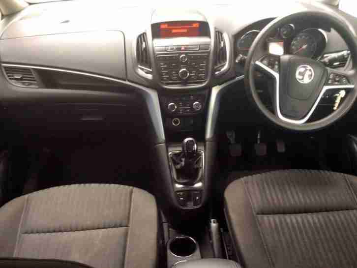 2013 Vauxhall Zafira Tourer 2.0 CDTi 16v Exclusiv MPV 5dr Diesel Manual
