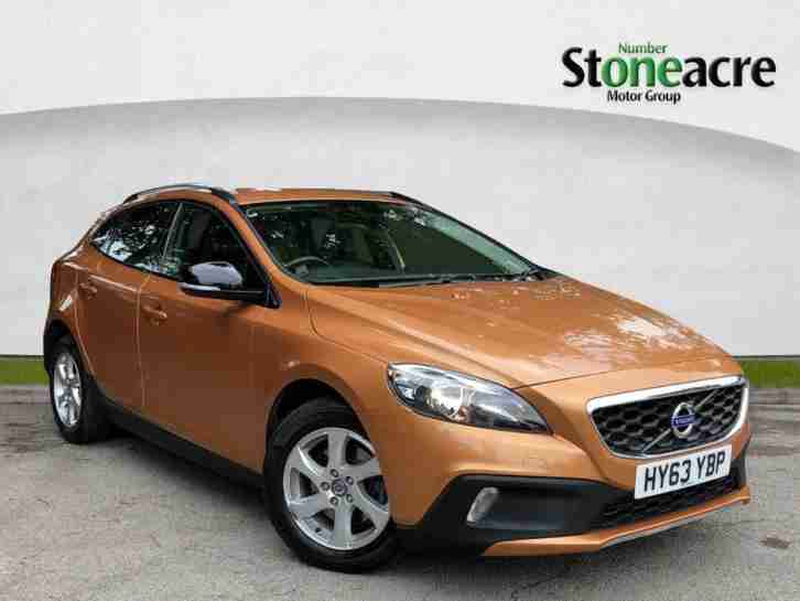 2013 Volvo V40 Cross Country 1.6 TD D2 SE Hatchback 5dr Diesel Powershift
