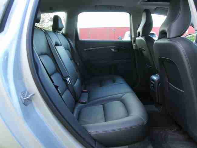 2013 Volvo V70 2.4 D5 Turbo Diesel 215 SE LUX Sat Nav Bluetooth Geartronic Aut