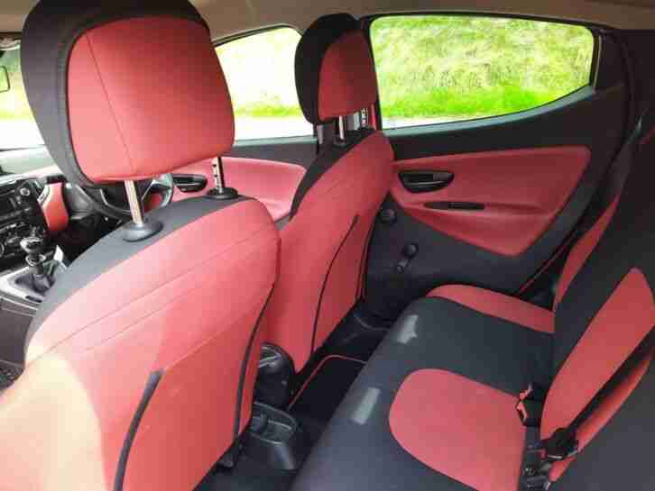 2013 Chrysler Ypsilon 1.2 Black and Red 5 D 69 BHP. LOW MILEAGE 30,000 £3295 ono