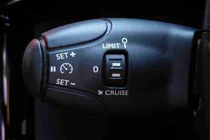2014 14 CITROEN DS3 1.6 E-HDI DSTYLE PLUS 3D 90 S/S DIESEL