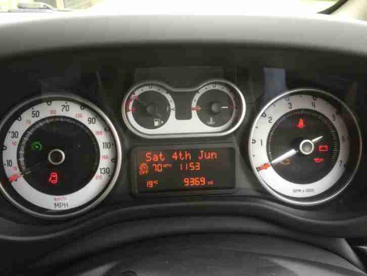 2014 14 FIAT 500L 1.2 MULTIJET TREKKING 5D 85 BHP DIESEL