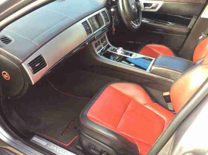 2014 14 JAGUAR 3.0 D V6 XF S PORTFOLIO AUTO 275 BHP