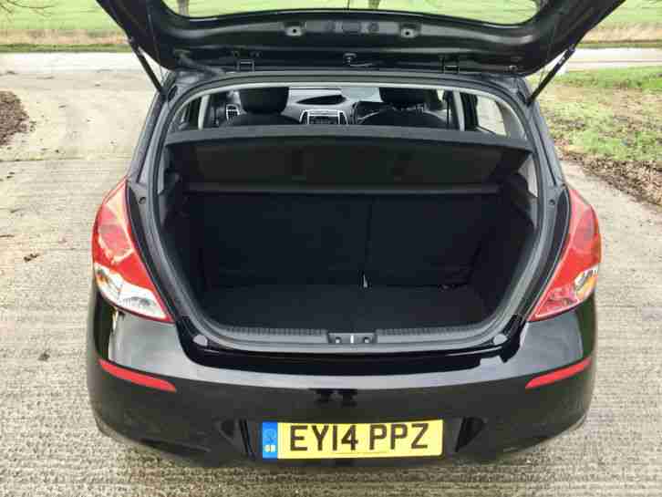 2014 (14 PLATE) HYUNDAI i20 HATCHBACK - 1.2 ACTIVE in Black