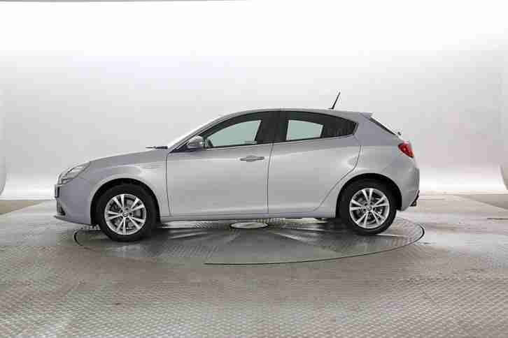 2014 (14 Reg) Alfa Romeo Giulietta 1.4 TB MultiAir 170 Distinctive White Silver