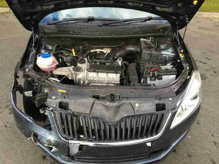 2014 64 SKODA FABIA SE 12V 5 DOOR DAMAGED SALVAGE REPAIRABLE VERY CLEAN CAR