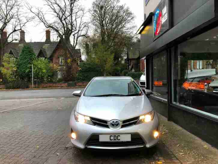 2014/64 Toyota Auris 1.8 ( 134bhp ) E-CVT Icon HYBRID only 67,000 miles