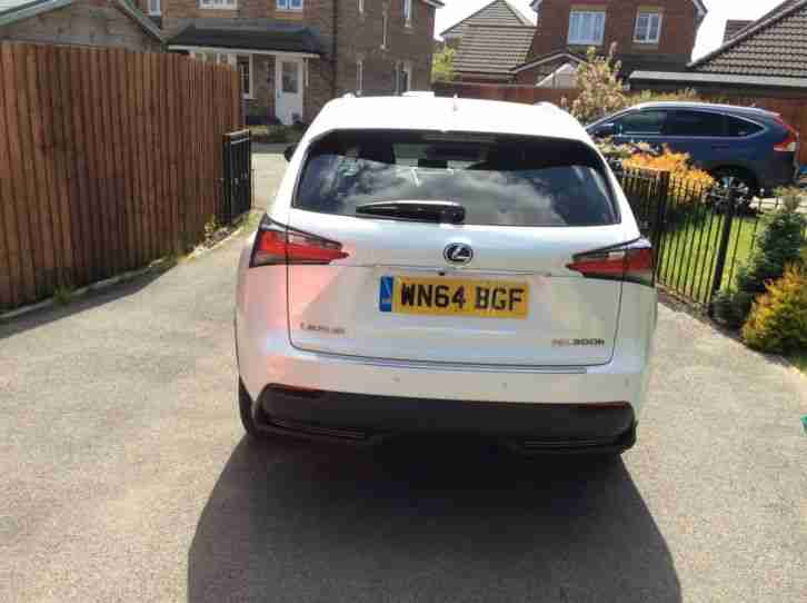 2014 64 reg LEXUS NX 300H F SPORT CVT WHITE 5K MILES