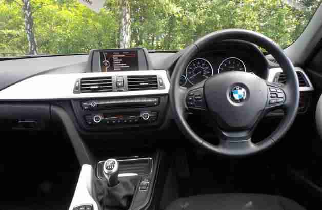 2014 BMW 3 SERIES 320i SE 4dr Petrol Manual Saloon