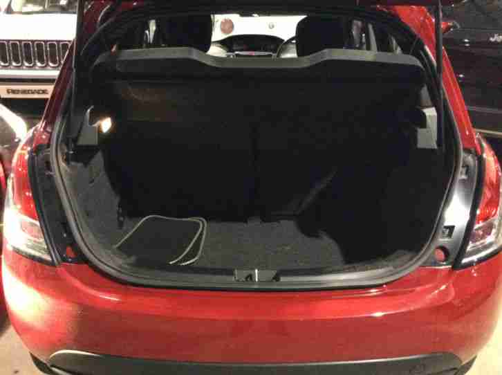 2014 CHRYSLER YPSILON SILVER RED 1.2 MANUAL PETROL ONLY 7600 MILES