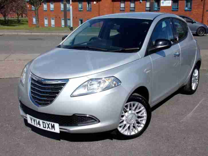 2014 Chrysler Ypsilon 0.9 TwinAir Gold 5dr start/stop Automatic Hatchback