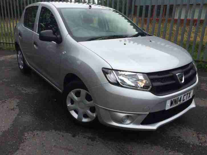 2014 DACIA SANDERO 1.2 16v Ambiance 5dr