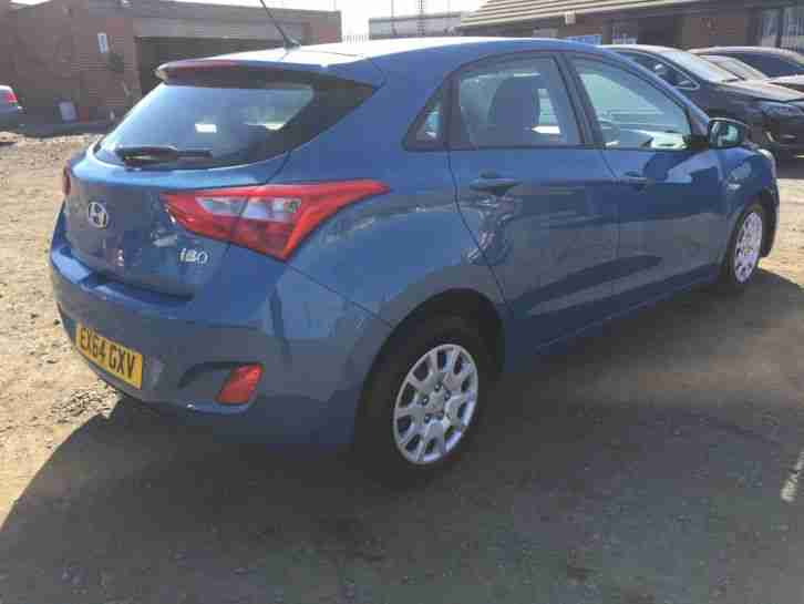 2014 HYUNDAI I30 CRD DIESEL 64 REG CAT D accident damaged repairable salvage