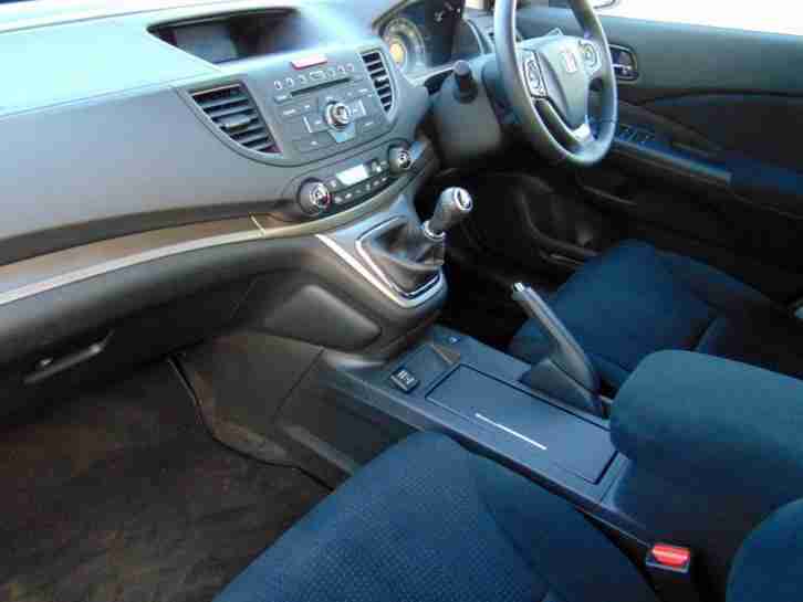 2014 Honda CR-V I-DTEC SE Manual Estate