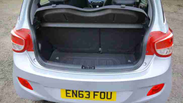 2014 Hyundai i10 SE new model 5 door. PRICE REDUCED