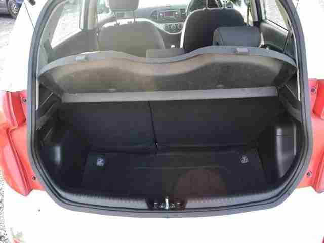 2014 Kia Picanto VR7 Petrol White Manual