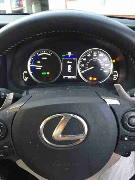 2014 LEXUS IS300h 2.5 E-CVT SE