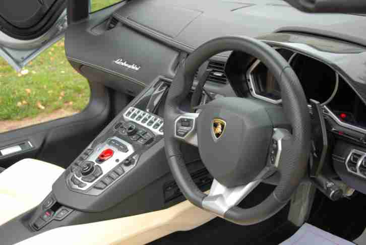 2014 Lamborghini AVENTADOR LP700 Roadster VAT QUALIFYING Automatic Coupe