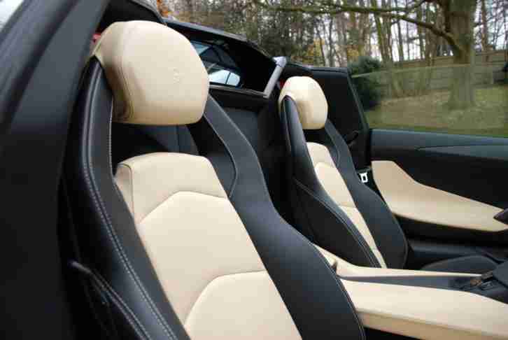 2014 Lamborghini AVENTADOR LP700 Roadster VAT QUALIFYING Automatic Coupe