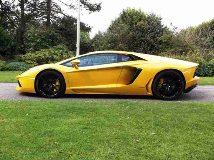 2014 Lamborghini Aventador LP700-4V12 Coupe Petrol SEMI AUTO