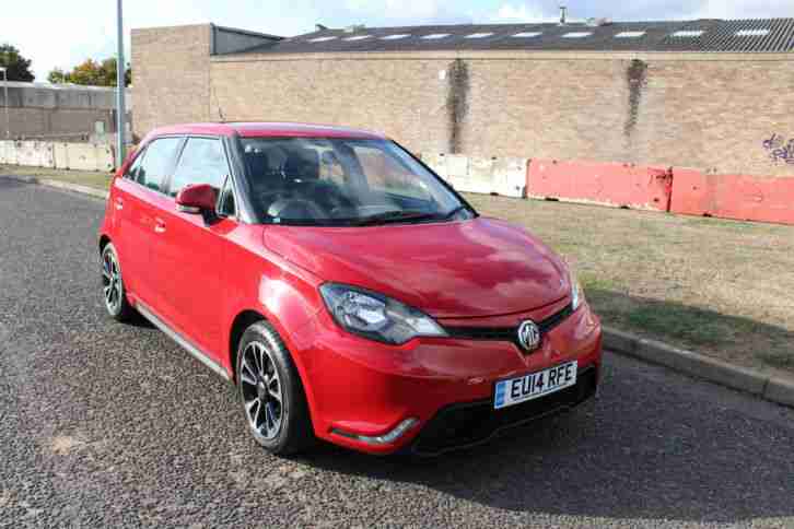 2014 MG3 1.5 STYLE LUX RED Top of the Range, Full Leather, Piano Black trim