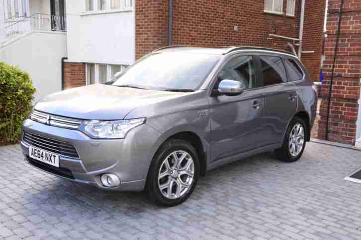 2014 Mitsubishi Outlander 2.0 PHEV GX4hs - Top Spec Model, 2 Year Service Pack