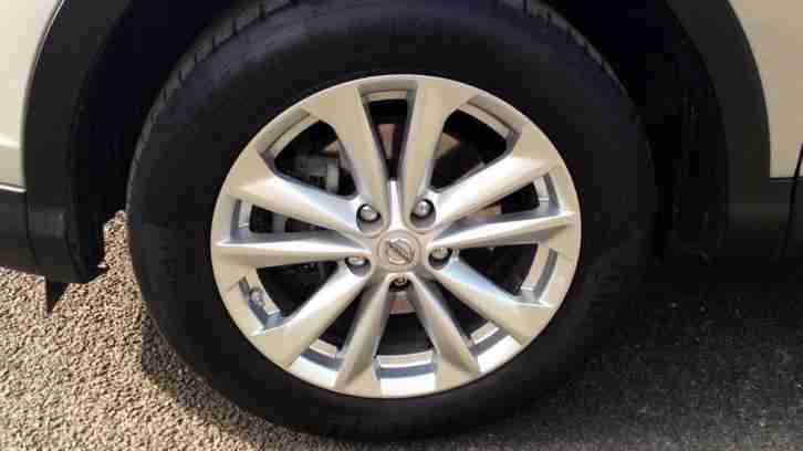 2014 Nissan Qashqai Acenta Premium DIG-T Petrol