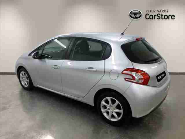 2014 PEUGEOT 208 HATCHBACK