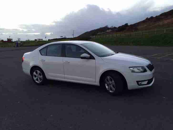 2014 SKODA OCTAVIA GREENLINE III TDI WHITE