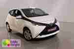 2014 AYGO 1.0 VVT i X Play Automatic