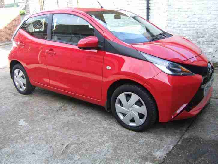 2014 Toyota Aygo 1.0 VVT i X Play 5dr 5 door Hatchback