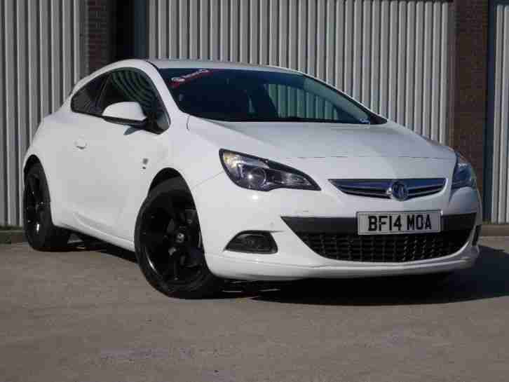 2014 Vauxhall Astra Astra GTC 1.4T 16V 140 SRi 3Dr Petrol White Manual
