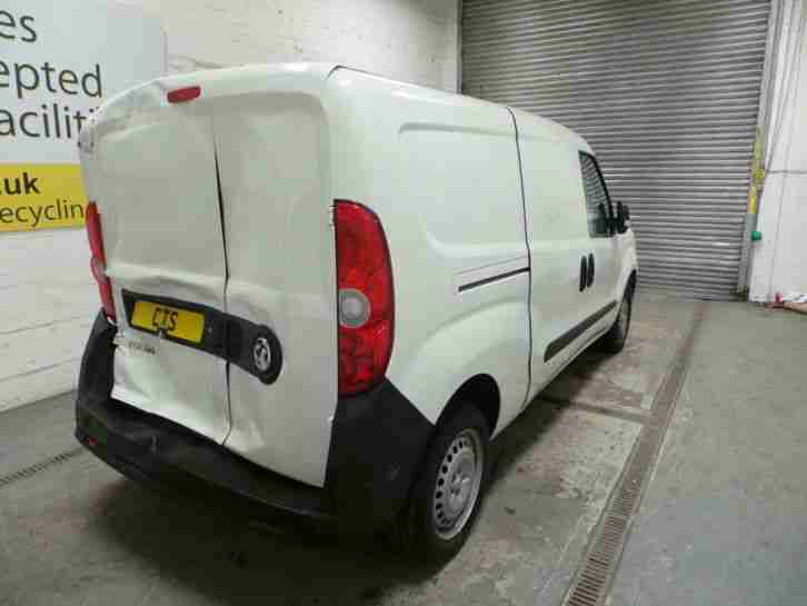 2014 Vauxhall Combo 2300 L2H1 CDTi Breaking Engine A13FD Gearbox Parts From £1