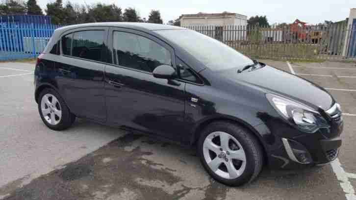 2014 Vauxhall corsa sxi1.4 low mileage petrol, not diesel, fiesta metallic black