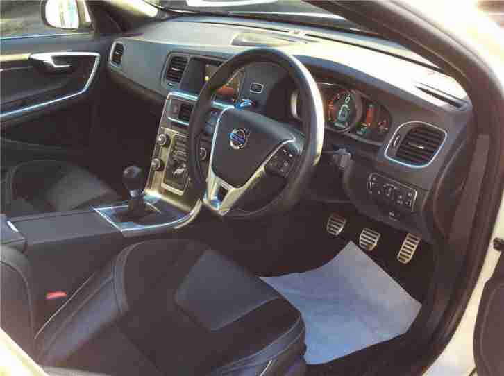 2014 Volvo S60 D2 R-DESIGN Diesel White Manual