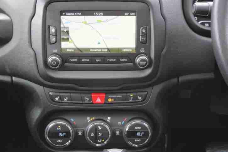 2015 15 JEEP RENEGADE 2.0 M-JET LIMITED 5D AUTO 138 BHP DIESEL