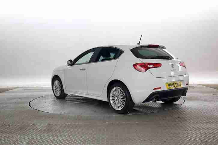 2015 (15 Reg) Alfa Romeo Giulietta 2.0 JTDm-2 150 Exclusive White 5 STANDARD DIE