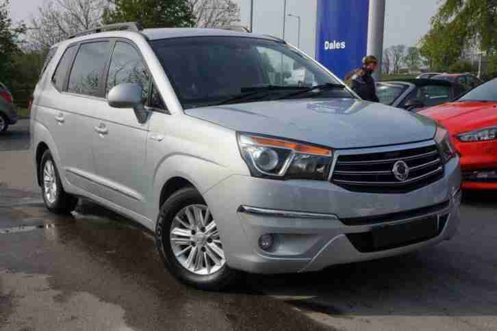 2015 15 SSANGYONG RODIUS TURISMO 2.0 ES 5D AUTO 155 BHP DIESEL