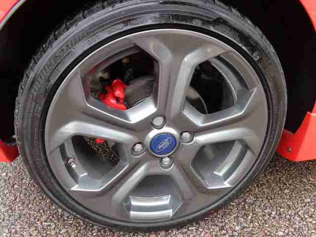 2015/65 FORD FIESTA ST3 ST-3 1.6 TURBO 180BHP "SPECIAL PAINT-SAT NAV-STYLE PACK