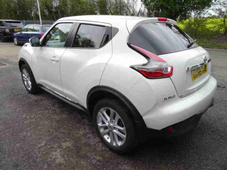 2015 65 NISSAN JUKE 1.6 ACENTA PREMIUM XTRONIC 5D AUTO 117 BHP