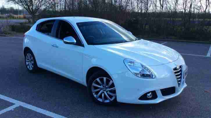 2015 Alfa Romeo Giulietta 1.6 JTDM 2 Business 5dr Manual Diesel Hatchback
