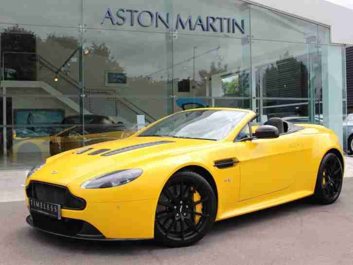 2015 Aston Martin Vantage Petrol yellow Automatic