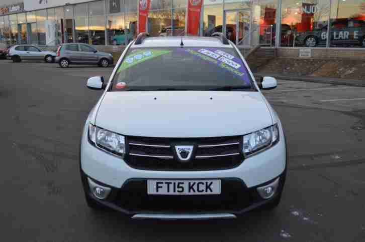 2015 Dacia Sandero STEPWAY LAUREATE TCE 0.9l Economic Petrol Engine. Alloy Wheel