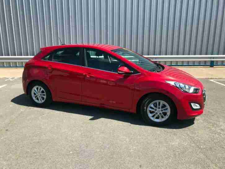 2015 HYUNDAI I30 CRDI SE NAV BLUE DRIVE HATCHBACK DIESEL