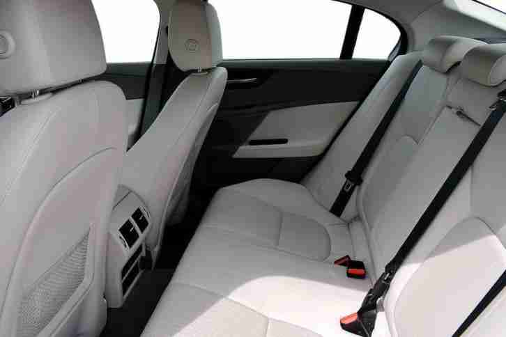 2015 Jaguar XE Diesel red Automatic