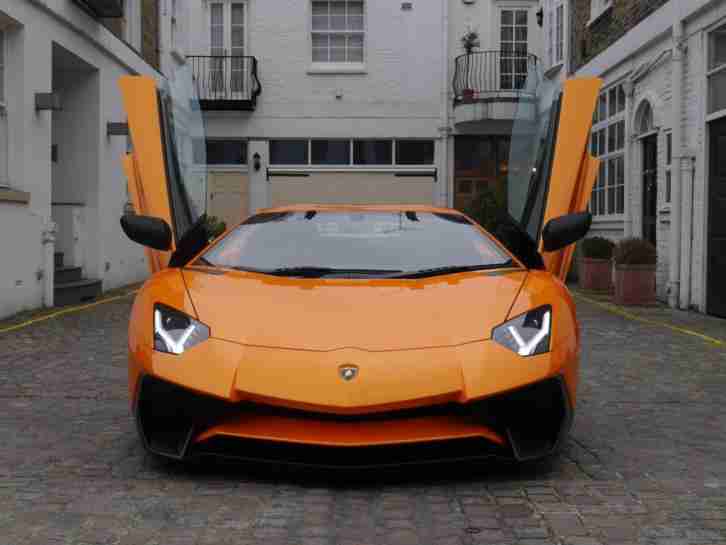 2015 Lamborghini AVENTADOR LP750-4 Superveloce 2015/65 Semi-Auto Coupe